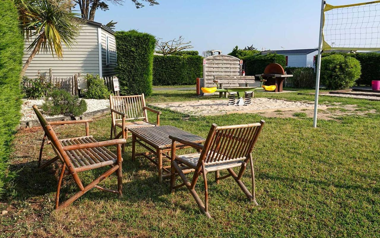 Camping Les Perouses Saint-Clément-des-Baleines Exteriér fotografie