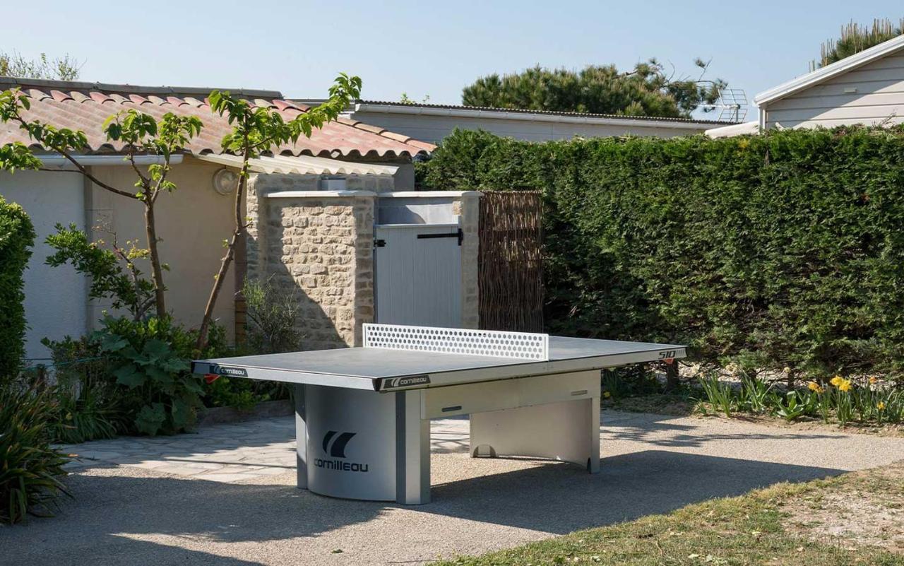 Camping Les Perouses Saint-Clément-des-Baleines Exteriér fotografie